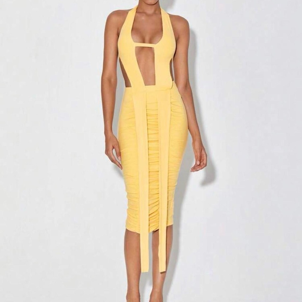 BRAND NEW Yellow Vacation Strappy Cutout Dress in XS 🌞